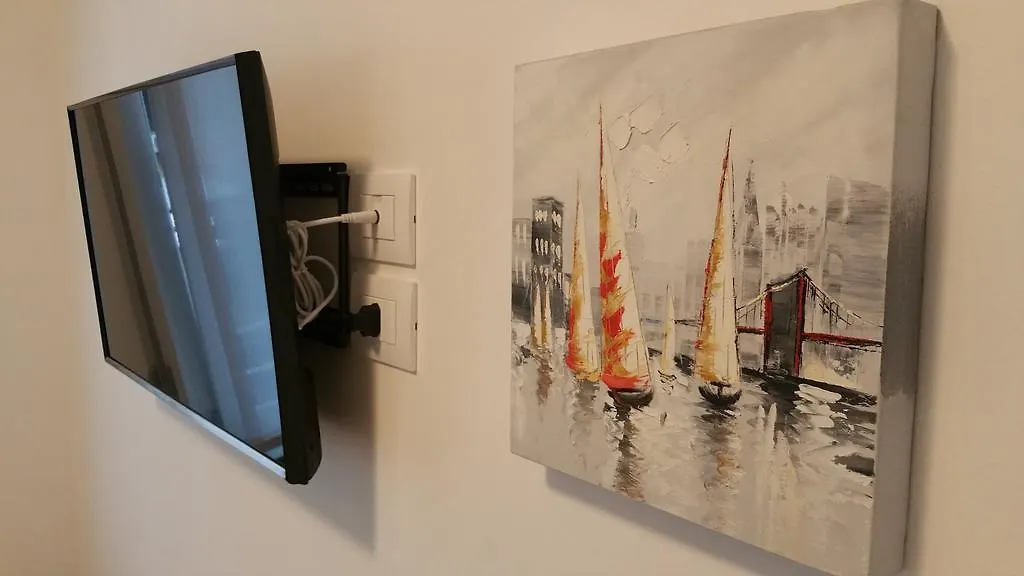 Fralillo House Apartment Verona Italy
